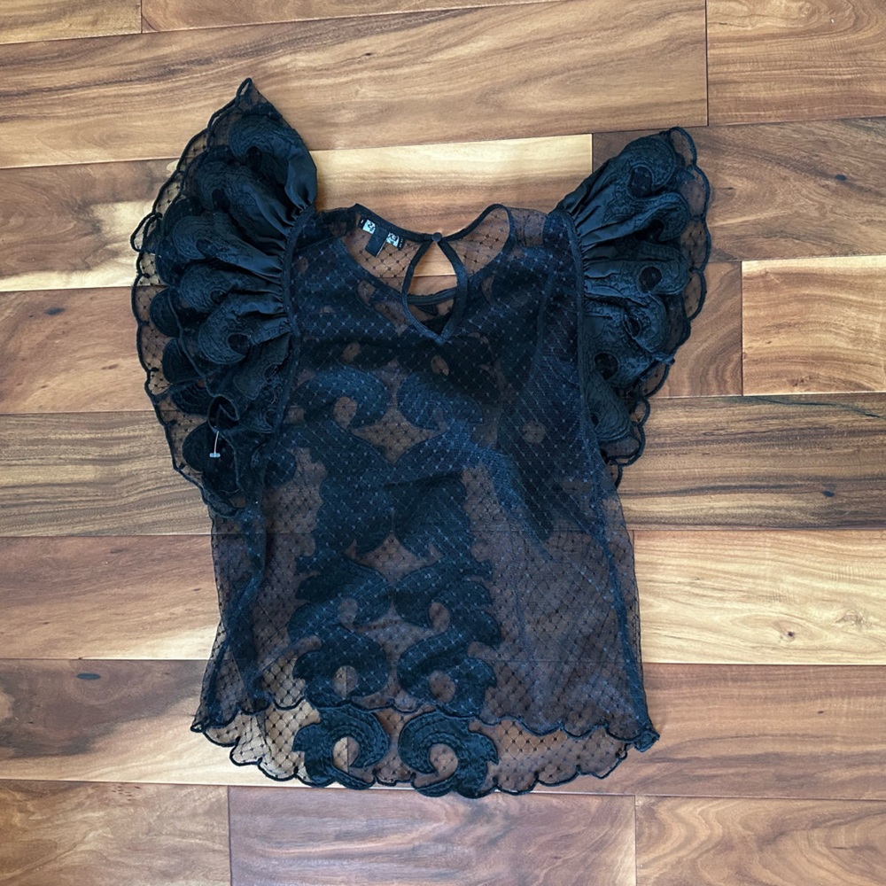 Express Black Lace Ruffled Blouse size Medium - Picture 3 of 5